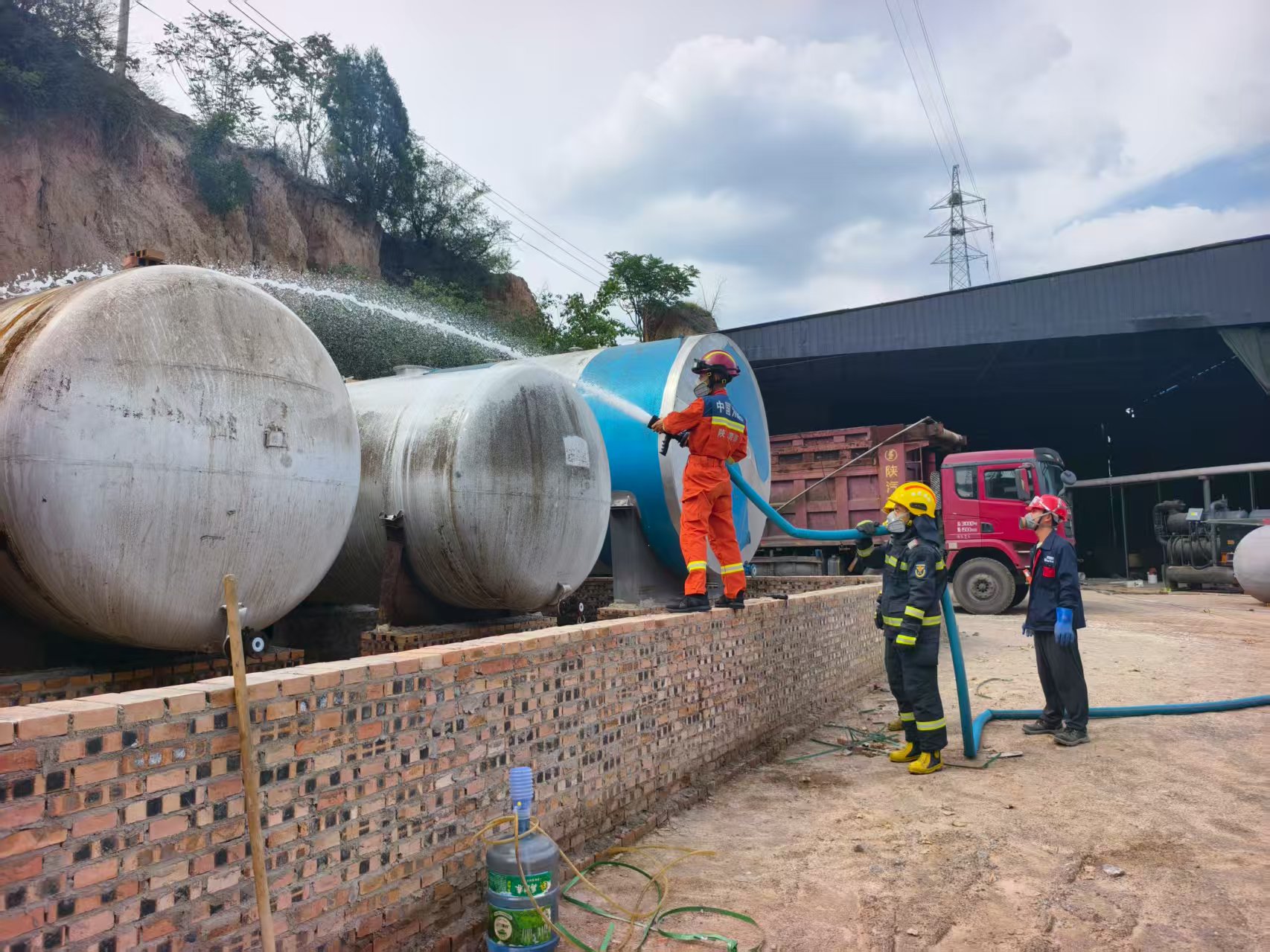  旺财28集团引领油罐清洗行业革新！